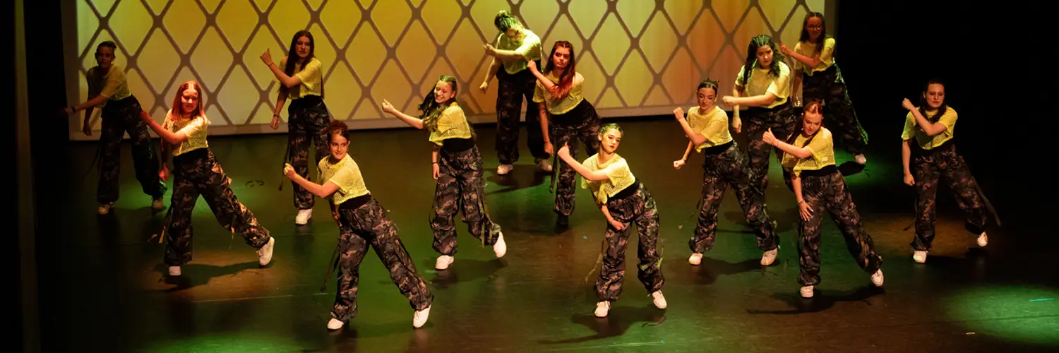 Teenagers Danse Saintdie Groupe 02